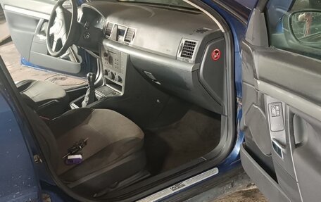 Opel Vectra C рестайлинг, 2004 год, 250 000 рублей, 4 фотография