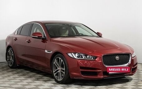 Jaguar XE I рестайлинг, 2015 год, 1 399 585 рублей, 3 фотография