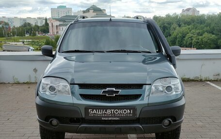 Chevrolet Niva I рестайлинг, 2012 год, 495 000 рублей, 2 фотография