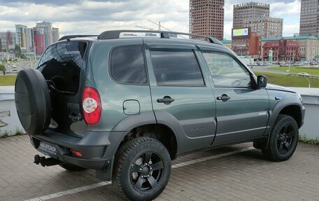 Chevrolet Niva I рестайлинг, 2012 год, 495 000 рублей, 4 фотография