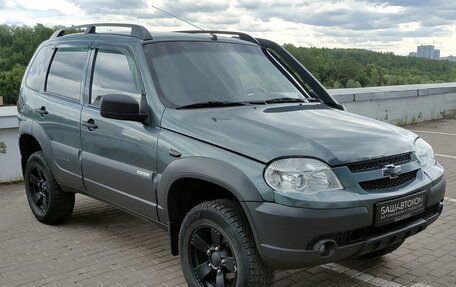 Chevrolet Niva I рестайлинг, 2012 год, 495 000 рублей, 3 фотография