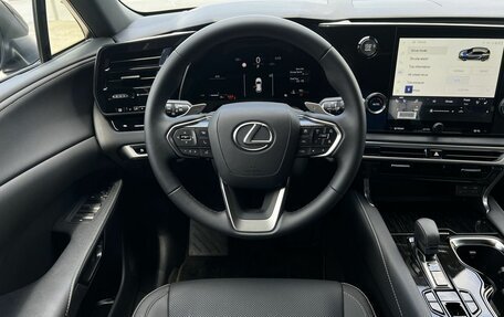 Lexus RX IV рестайлинг, 2025 год, 7 990 000 рублей, 13 фотография