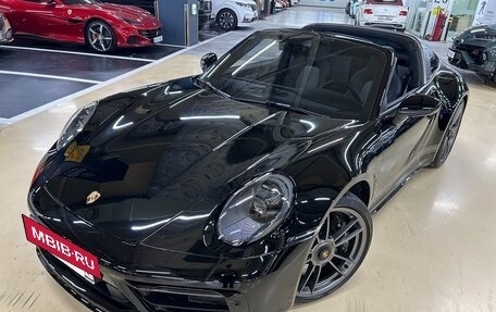 Porsche 911, 2023 год, 18 010 000 рублей, 2 фотография