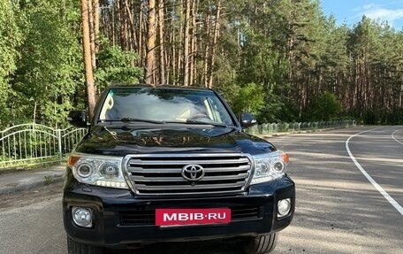 Toyota Land Cruiser 200, 2012 год, 3 510 000 рублей, 2 фотография
