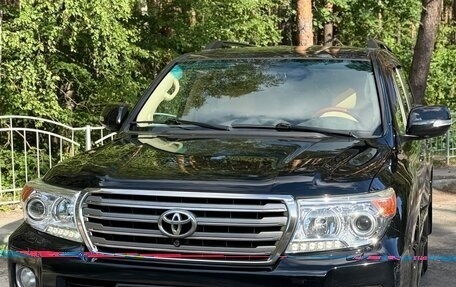 Toyota Land Cruiser 200, 2012 год, 3 510 000 рублей, 4 фотография