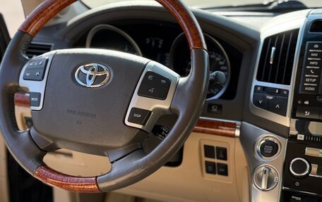 Toyota Land Cruiser 200, 2012 год, 3 510 000 рублей, 20 фотография