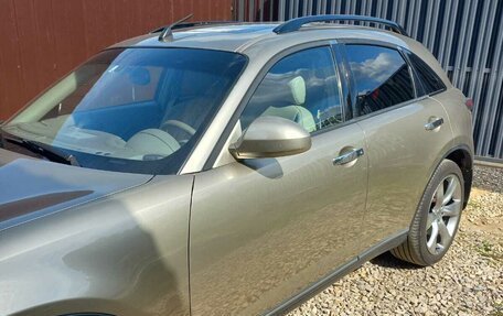 Infiniti FX I, 2005 год, 750 000 рублей, 3 фотография