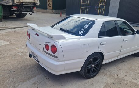 Nissan Skyline, 1998 год, 1 850 000 рублей, 3 фотография