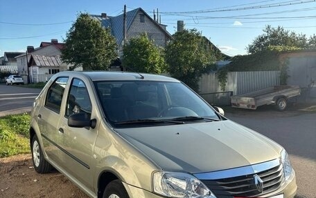 Renault Logan I, 2012 год, 700 000 рублей, 4 фотография