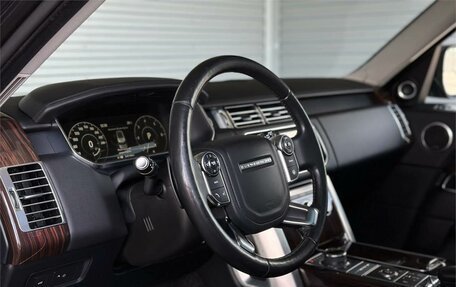 Land Rover Range Rover IV рестайлинг, 2017 год, 4 450 000 рублей, 9 фотография