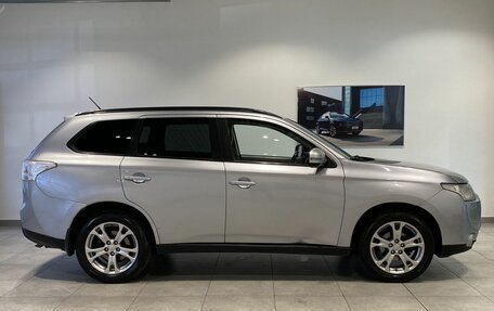 Mitsubishi Outlander III рестайлинг 3, 2012 год, 1 249 000 рублей, 4 фотография
