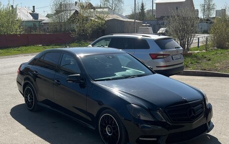 Mercedes-Benz E-Класс, 2012 год, 1 350 000 рублей, 5 фотография