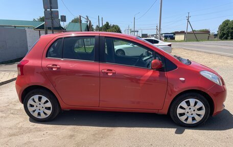 Toyota Yaris III рестайлинг, 2007 год, 790 000 рублей, 3 фотография