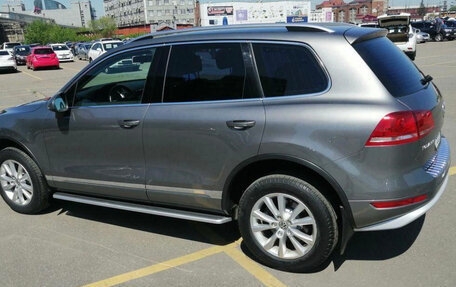 Volkswagen Touareg III, 2011 год, 2 150 000 рублей, 11 фотография