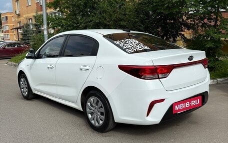 KIA Rio IV, 2017 год, 800 000 рублей, 4 фотография