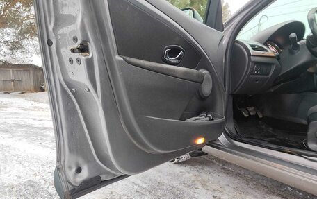 Renault Fluence I, 2013 год, 800 000 рублей, 4 фотография