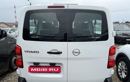 Opel Vivaro, 2022 год, 2 472 000 рублей, 4 фотография