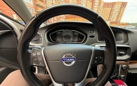 Volvo V40 Cross Country I, 2013 год, 1 430 000 рублей, 10 фотография