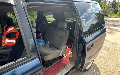 Dodge Caravan IV, 2001 год, 550 000 рублей, 3 фотография