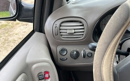 Dodge Caravan IV, 2001 год, 550 000 рублей, 16 фотография