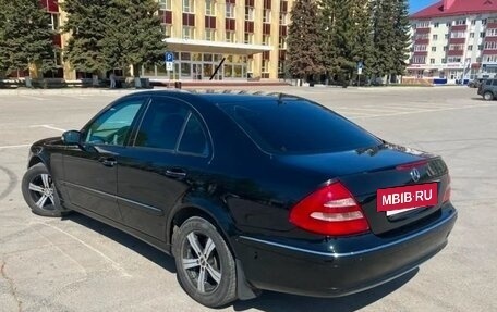 Mercedes-Benz E-Класс, 2005 год, 995 000 рублей, 4 фотография