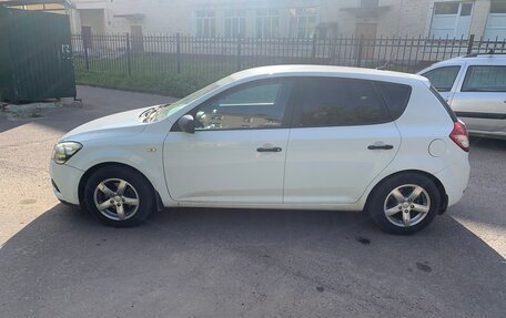 KIA cee'd I рестайлинг, 2011 год, 690 000 рублей, 4 фотография