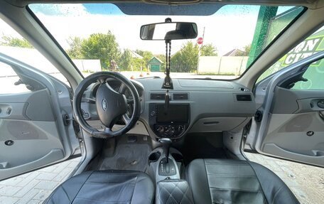 Ford Focus IV, 2005 год, 300 000 рублей, 3 фотография