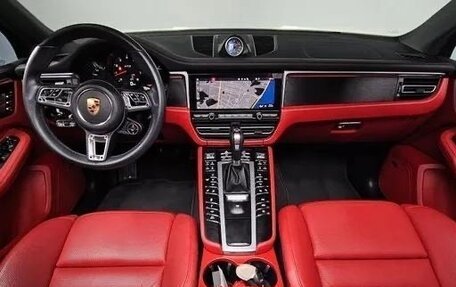 Porsche Macan I рестайлинг, 2022 год, 7 570 000 рублей, 7 фотография