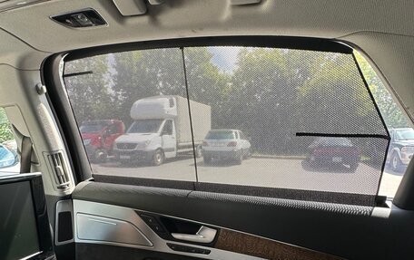 Audi A8, 2011 год, 1 700 000 рублей, 11 фотография