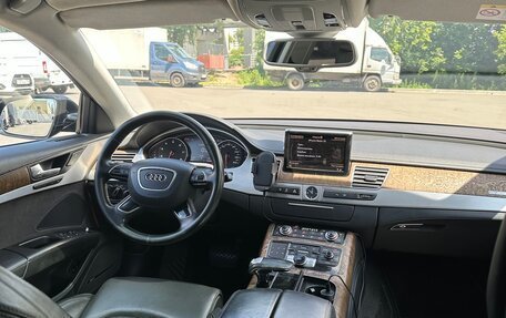 Audi A8, 2011 год, 1 700 000 рублей, 10 фотография