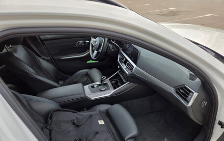 BMW 3 серия, 2020 год, 3 850 000 рублей, 3 фотография