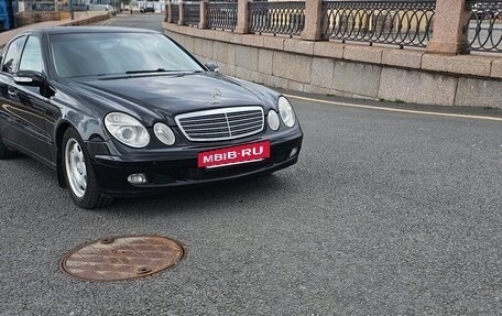Mercedes-Benz E-Класс, 2004 год, 690 000 рублей, 2 фотография