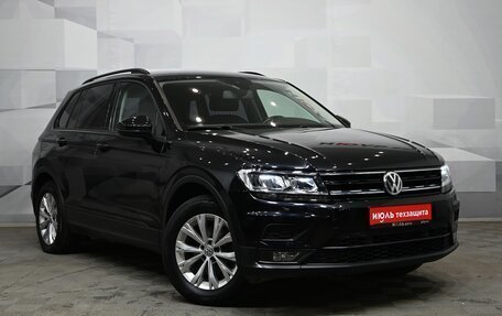 Volkswagen Tiguan II, 2020 год, 2 800 000 рублей, 3 фотография