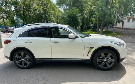 Infiniti QX70, 2013 год, 2 300 000 рублей, 4 фотография