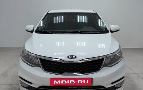 KIA Rio III рестайлинг, 2016 год, 990 000 рублей, 2 фотография