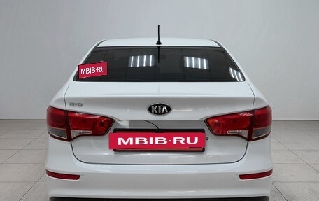 KIA Rio III рестайлинг, 2016 год, 990 000 рублей, 5 фотография