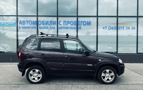 Chevrolet Niva I рестайлинг, 2012 год, 551 000 рублей, 6 фотография