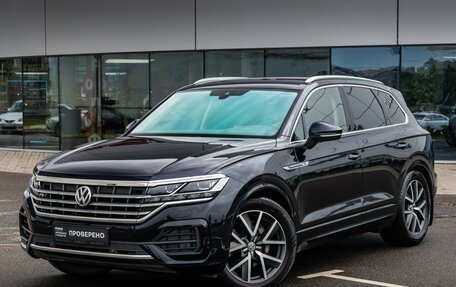 Volkswagen Touareg III, 2019 год, 4 949 898 рублей, 2 фотография