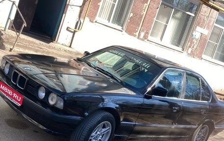 BMW 5 серия, 1990 год, 450 000 рублей, 6 фотография