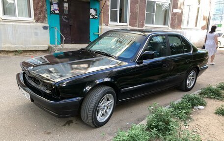 BMW 5 серия, 1990 год, 450 000 рублей, 15 фотография