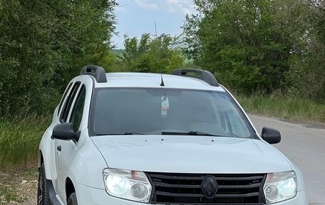 Renault Duster I рестайлинг, 2014 год, 950 000 рублей, 2 фотография