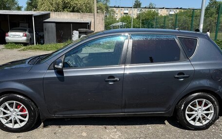 KIA cee'd I рестайлинг, 2011 год, 825 000 рублей, 3 фотография