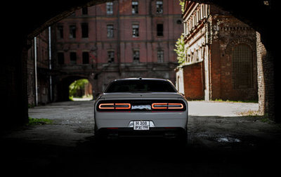 Dodge Challenger III рестайлинг 2, 2019 год, 3 850 000 рублей, 1 фотография