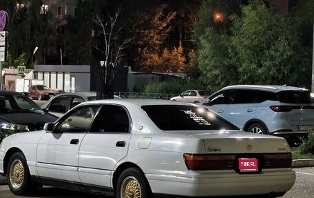 Toyota Crown, 1995 год, 350 000 рублей, 1 фотография