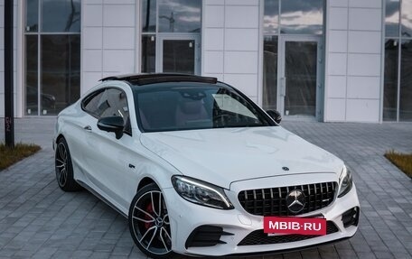 Mercedes-Benz C-Класс AMG, 2019 год, 4 800 000 рублей, 4 фотография