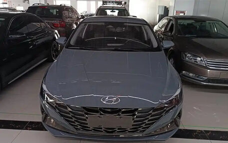 Hyundai Elantra, 2021 год, 1 300 000 рублей, 2 фотография