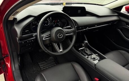 Mazda 3, 2022 год, 1 800 000 рублей, 7 фотография