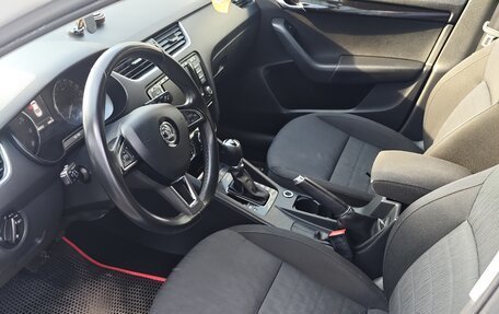 Skoda Octavia, 2016 год, 1 000 000 рублей, 7 фотография
