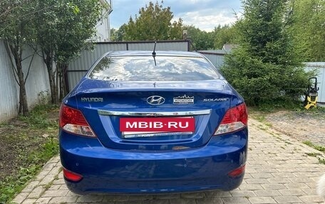 Hyundai Solaris II рестайлинг, 2013 год, 800 000 рублей, 5 фотография
