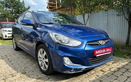 Hyundai Solaris II рестайлинг, 2013 год, 800 000 рублей, 8 фотография